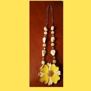 Flower necklace